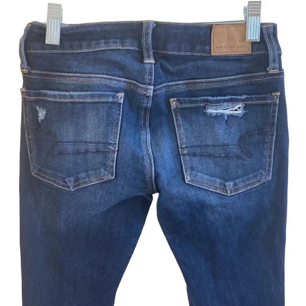 American Eagle Super Stretch Jeans Straight Leg Skinny Destroyed Distressed